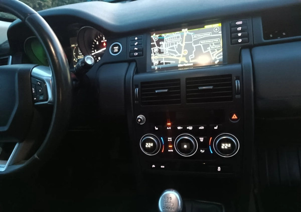 Land Rover Discovery Sport cena 63900 przebieg: 240000, rok produkcji 2017 z Ząbkowice Śląskie małe 191